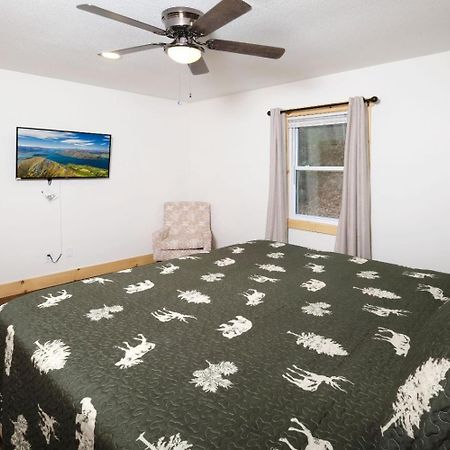ガトリンバーグ Big Oak Hideawayヴィラ エクステリア 写真